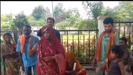 विदिशा: मासूम बच्चों के साथ मजदूरों ने कलेक्ट्रेट में डाला डेरा,सुने आपबीती