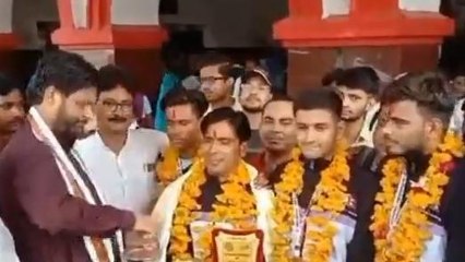 झाँसी: अंतरराष्ट्रीय चैंपियनशिप में पदक जीतने वाले बुंदेलखंड के खिलाड़ियों का किया गया सम्मान