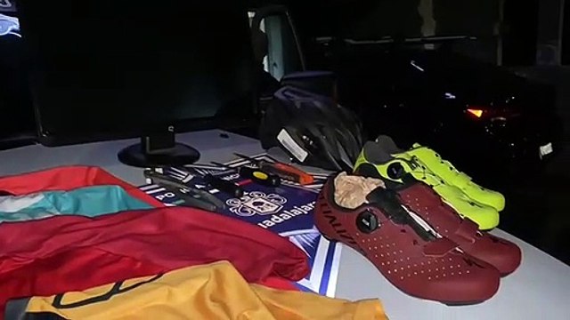 Agarran a ladrones con las manos en la masa