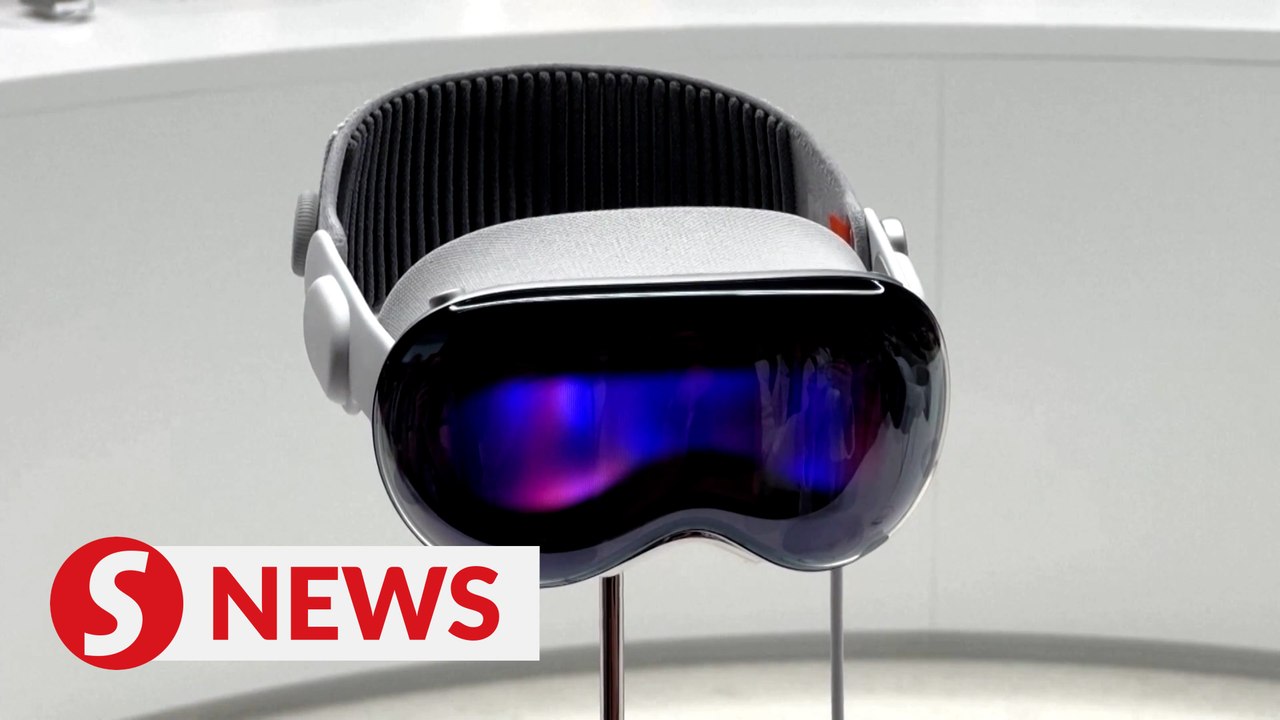 Apple scales back Vision Pro headset production plans