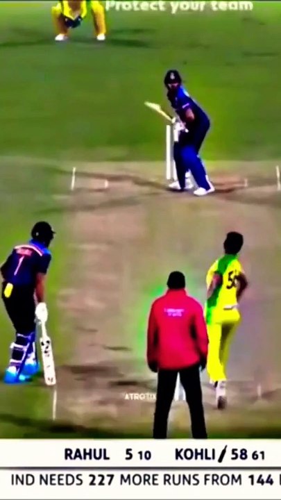 Virat Kohli Flick up shot against Mitchell Starc #viratkholi