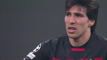 تونالي ينتقل إلى نيوكاسل