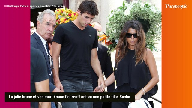 Karine Ferri dévoile des photos de son bébé et d'elle enceinte, des images très rares