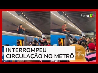 Homem sobe em teto de vagão do Metrô de SP e causa confusão com passageiros