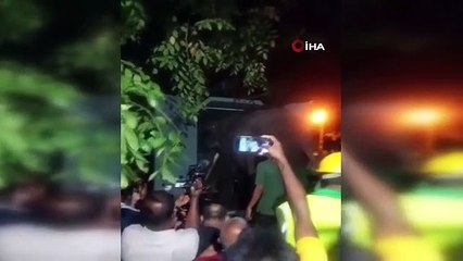 Tayland, Budist Tapınağı'nda işkence gören fili geri aldı