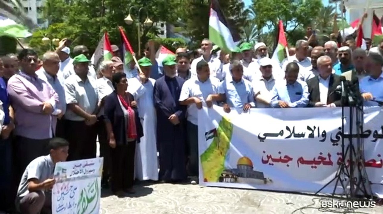 A Gaza manifestazione di solidariet? per le vittime di Jenin