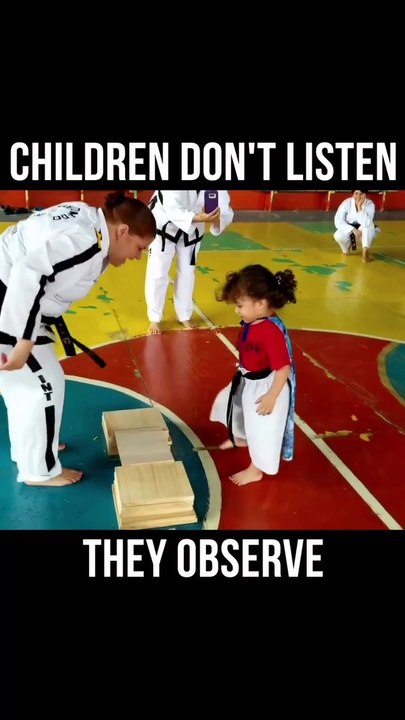 child reaction//observation //funny video