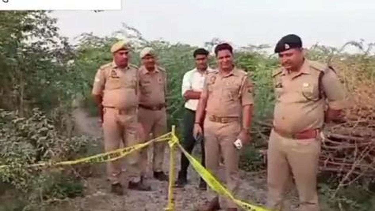 मथुरा: जंगल में अज्ञात युवक का शव मिलने से फैली सनसनी, हत्या की आशंका