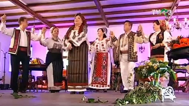 Elena Padure - Lelisoara frumusica (Popasuri folclorice - TVR 1 - 28.05.2017)
