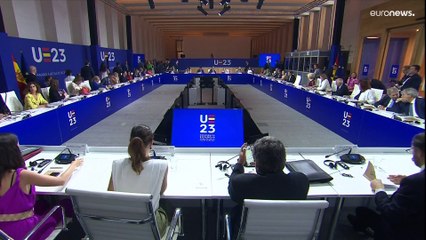 Továbbviszi a magyarok által ellenzett migrációs paktumot az EU spanyol elnöksége