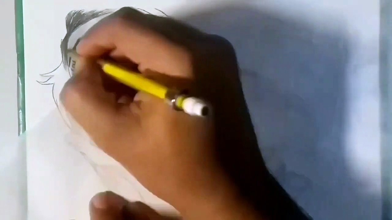 _Save Women Stop Rapes_ Adlı Eserin Kara Kalem Çizim Sürecini izleyin.