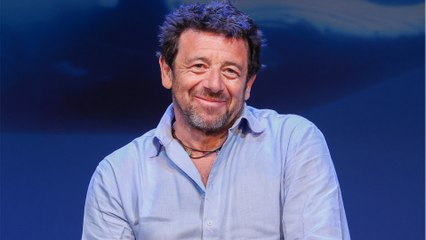 GALA VIDÉO - “Dix ans de psychanalyse” : Patrick Bruel, son fils Léon traumatisé par son premier baiser de cinéma