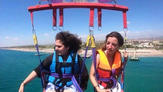 parasailing uçan komik kızlar #10