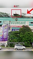 Waterpark atas bangunan berhantu?