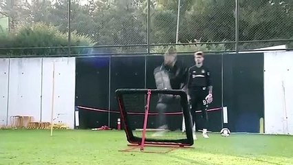 Avrupa'ya gitme hayalleri kuran Ersin Destanoğlu'na tek teklif Pendikspor'dan