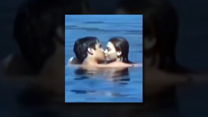 Mert Ramazan Demir, der sich in Afra Saraçoğlu zu verlieben begann, löschte sein Foto mit Mert Yazıcıoğlu.