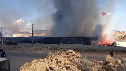 Gaziantep'te çocuk bezi fabrikasında yangın