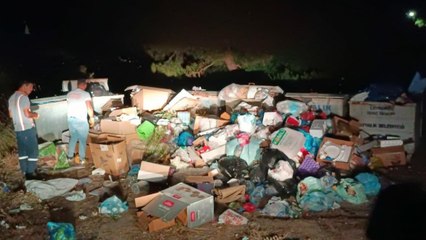 Tatilciler gitti, çöpleri kaldı