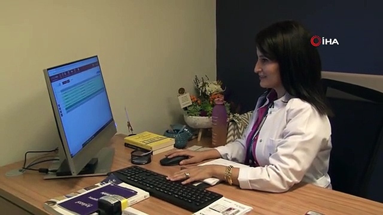 Dr. Hülya Yüksel: 'Sırt ve boyun ağrılarının tedavisinde egzersiz çok önemli'