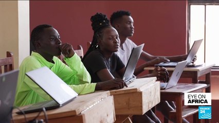 Kenya education: Turkana welcomes students in the middle of the desert