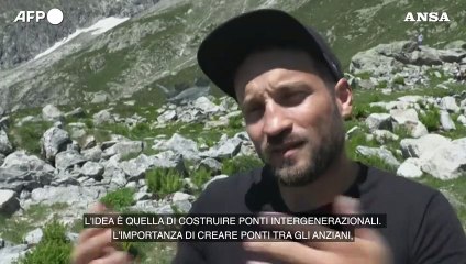 Ai piedi del Monte Bianco arriva l'ultima opera monumentale di Saype