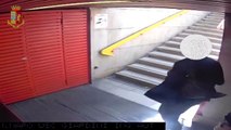 Milano, borseggiatori in azione alla fermata Montenapoleone della M3