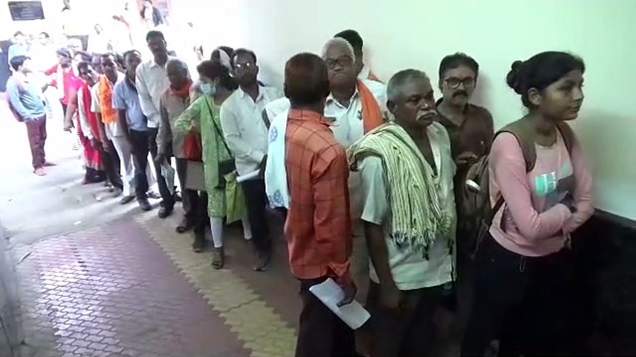 अधिकारियों को आवश्यक कार्यवाही के दिए निर्देश