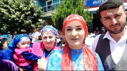 100'e Yakın Patpat ile Kurulan Düğün Konvoyunda Renkli Görüntüler