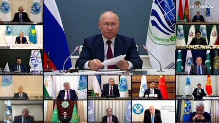 شي جينبيغ يحذّر من "الثورات الملونة" وبوتين صامد في وجه العقوبات