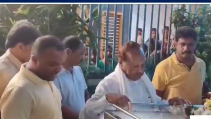 ಚಿತ್ರದುರ್ಗ : ಸಿದ್ದೇಶ್ ಯಾದವರ ಅಂತಿಮ ದರ್ಶನ ಪಡೆದ ಬಿಜೆಪಿ ನಾಯಕರು