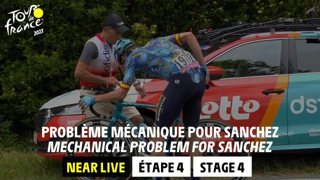 Mechanical problem for Luis Leon Sanchez - Stage 4 - Tour de France 2023