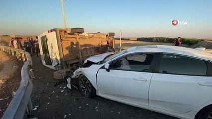 Diyarbakır'da tekstil işçilerini taşıyan minibüs ile otomobil çarpıştı: 7 yaralı