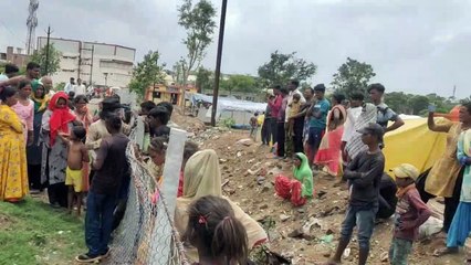 सोनाघाटी से वापस स्कूल मैदान पर लौटे पारधी