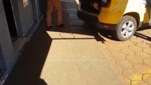 Homem furta esquadrias de janelas da Acesc e é preso pela PM