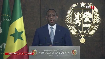 Emeutes du mois juin : Macky Sall envisage de soutenir les familles de victimes