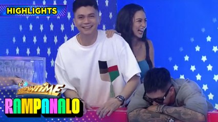 Vhong Navarro accidently opened his box | It's Showtime RamPanalo
