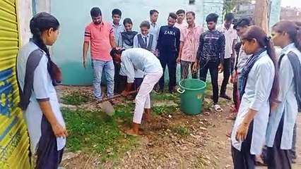 Video : सार्वजनिक स्थलों पर साफ -सफाई कर गंदगी नहीं फैलाने के लिए किया प्रेरित
