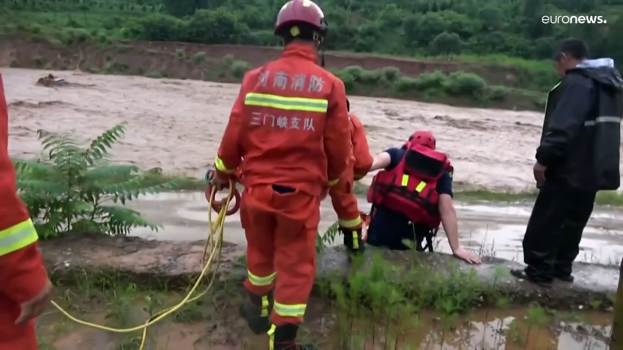 15 قتيلا جراء أمطار غزيرة في جنوب غرب الصين (إع...