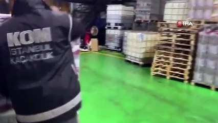 İstanbul'da akaryakıt kaçakçılarına yönelik operasyon: 240 bin 460 litre kaçak akaryakıt ele geçirildi