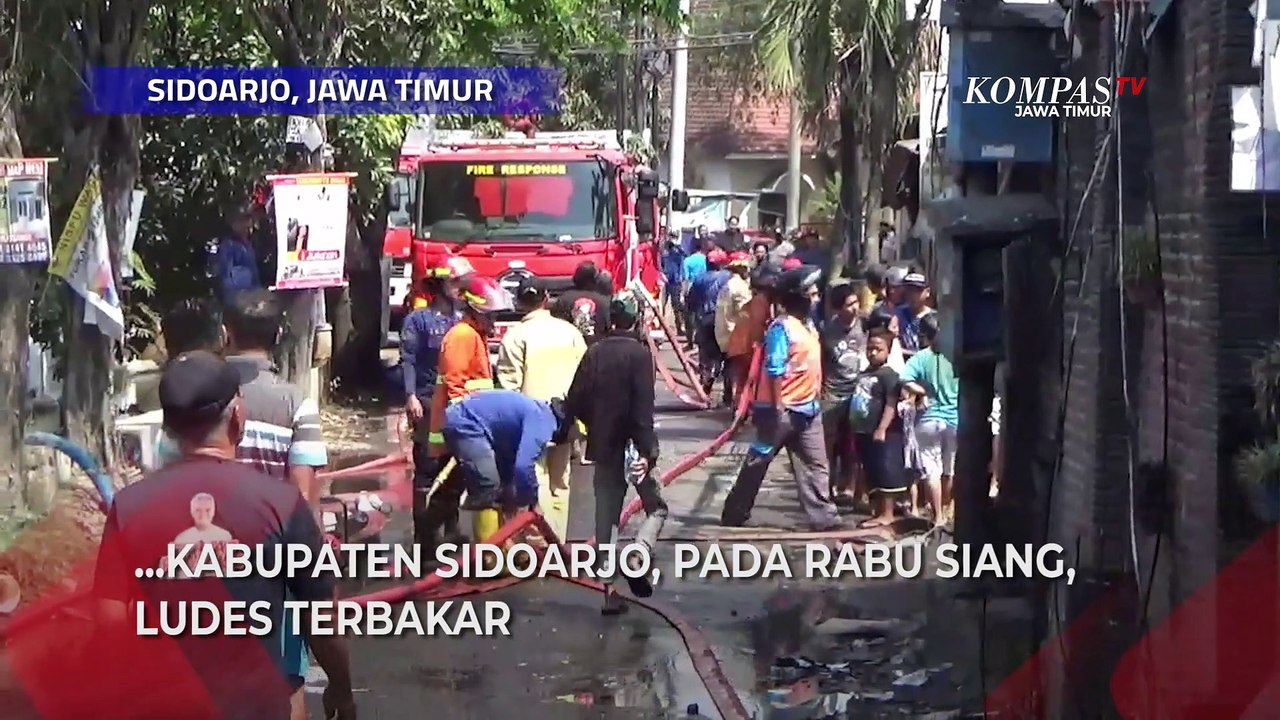 Gudang Pengepul Rongsokan di Sukodono Sidoarjo Ludes Terbakar, Warga Kehilangan Sepeda Motor!