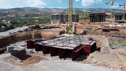 Depremzedelerin konutları hızla yükseliyor, örnek daireler ortaya çıkıyor