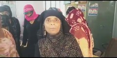 वीडियो...महिलाओं ने सरपंच को पंचायत भवन में कर दिया बंद