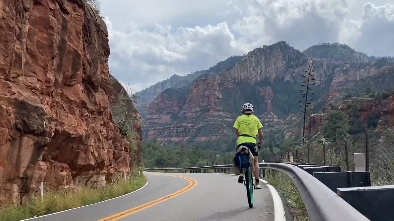 Man Rides 2,400 miles across the United States on a UNICYCLE for Charity