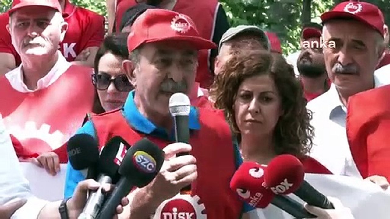 Disk'ten Tüik Önünde Enflasyon Açıklaması... Arzu Çerkezoğlu: "Tüik'in Açıkladığı Enflasyon Rakamıyla Halkın Yaşadığı Enflasyon Arasındaki Makas...