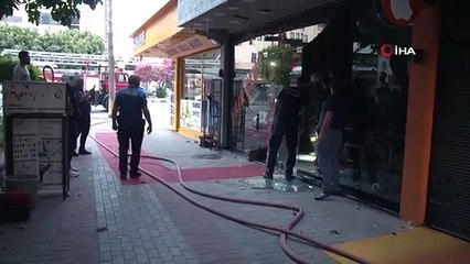 Berber dükkanı yangında kurtarıldı
