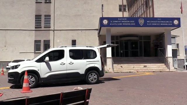 Kayseri'de 100 Yıl Hapis Cezası Bulunan Firari Hükümlü Yakalandı