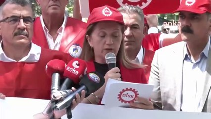 DİSK, TÜİK önünden seslendi: Gerçekleri açıklayın, ekmeğimizle oynamayın