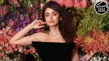 Syrian singer Faia Younan is delighted to be surrounded by flowers