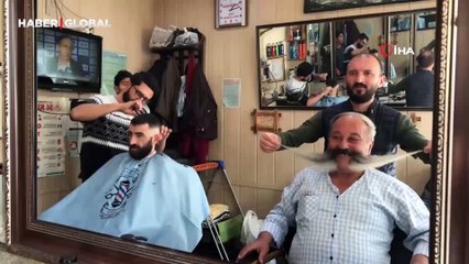 19 yıldır kesmediği bıyıkları, 1 metre 20 santimetre oldu: 'Sağ olduğum sürece bıyıklarımı kesmeyeceğim'