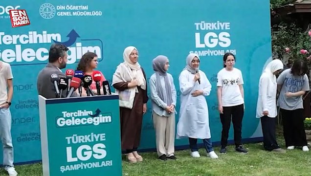 ÖNDER İmam Hatipliler Derneği, LGS şampiyonu öğrencileri bir araya getirdi